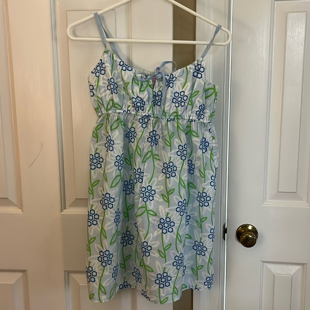 Lilly Pulitzer nightgown